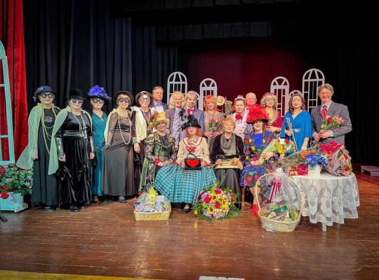 Alksniupiuose prasidėjo respublikinis mėgėjų teatrų festivalis „Rampų šviesoje 2023“