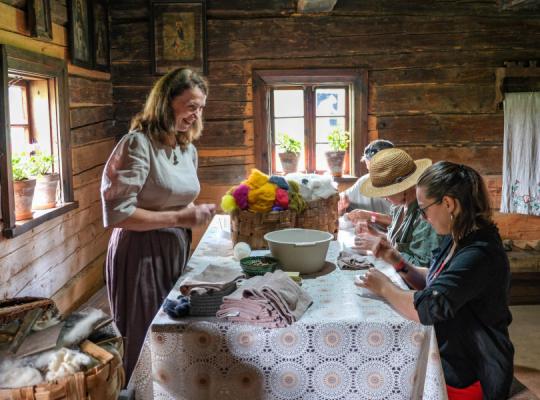 Kleboniškių kaimas atgijo – prasidėjo Senųjų amatų ir edukacijų dienos