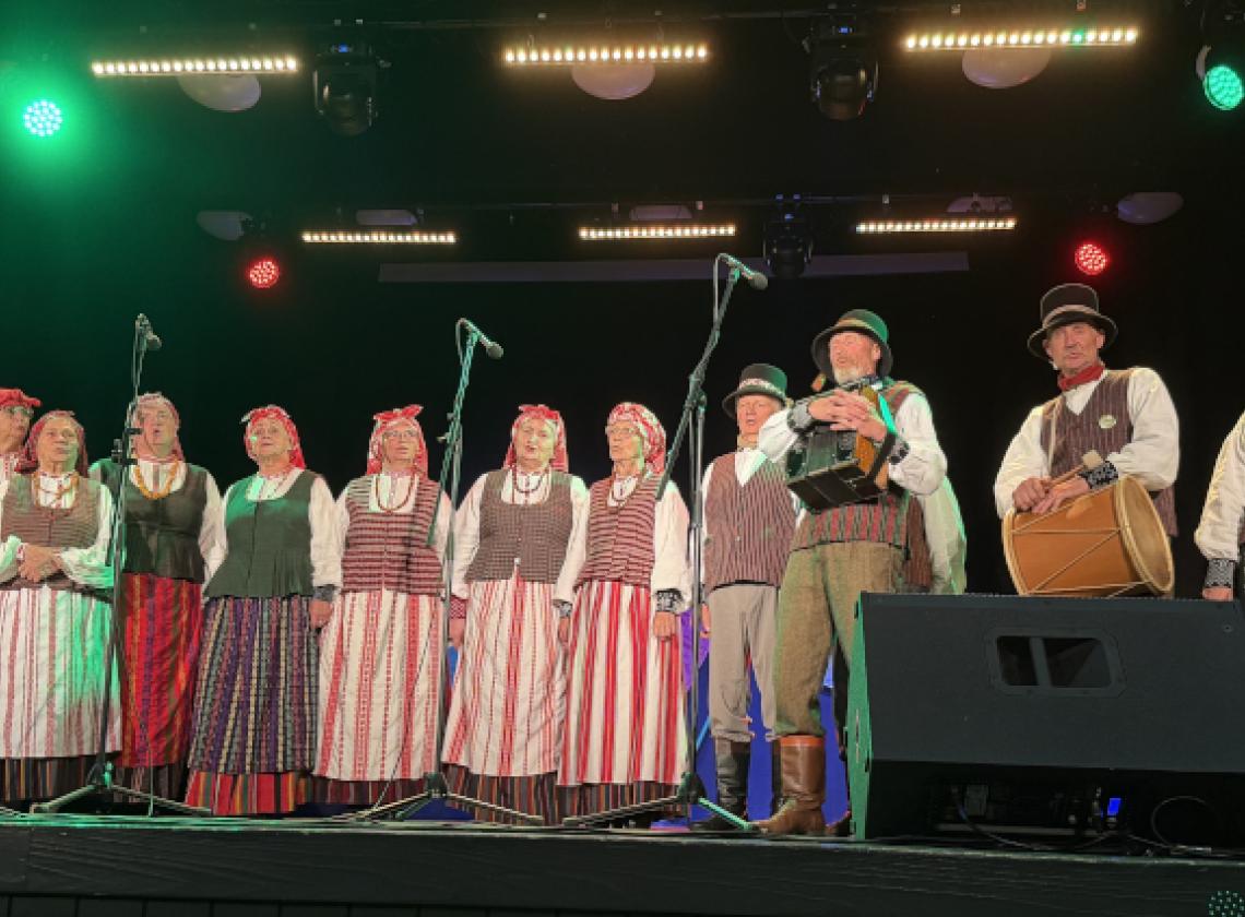 Baisogaloje paminėtos 37-osios Baltijos kelio metinės