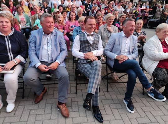 Pirmieji pasitikome Valstybės dieną!