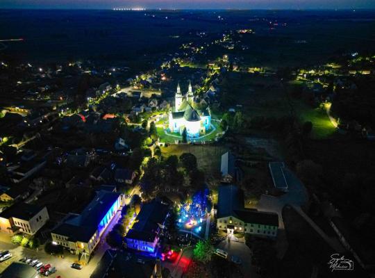 Šeduvoje – ketvirtasis šviesų ir meno festivalis „Nakties intencijos“