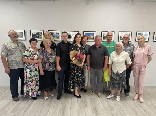 Fotografijų parodoje įamžinti Radviliškio krašto dvarai ir palivarkai