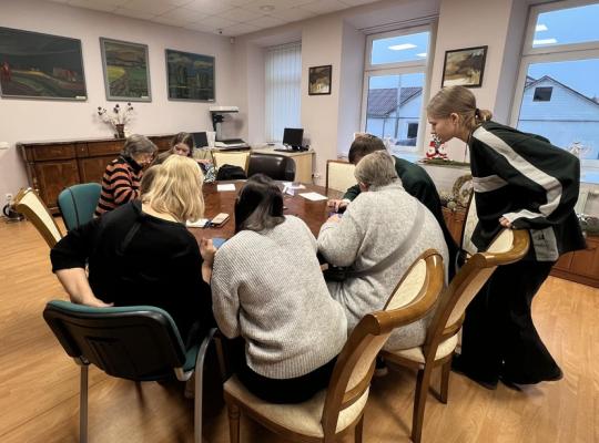 „IT mentorystė. Naudojimasis išmaniuoju įrenginiu“