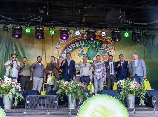 Pirmoji „Agurkų fiesta 2026“ Sidabrave – bendrystės, muzikos ir geros nuotaikos šventė