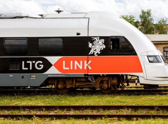 Informacija apie naują metinį keleivinių traukinių tvarkaraštį