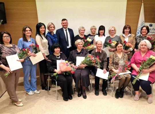 Rajono medicinos darbuotojai pasveikinti su profesine švente