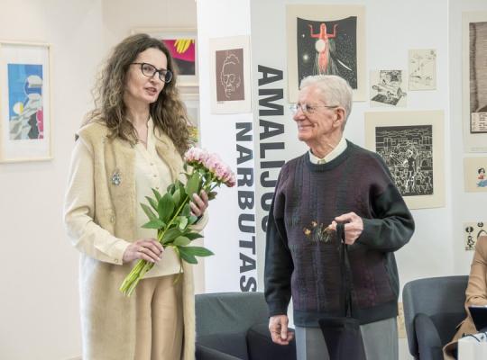Amalijaus Narbuto retrospektyvinė paroda Radviliškyje – „linijos žmogaus“ kūrybos ir gyvenimo kelionė