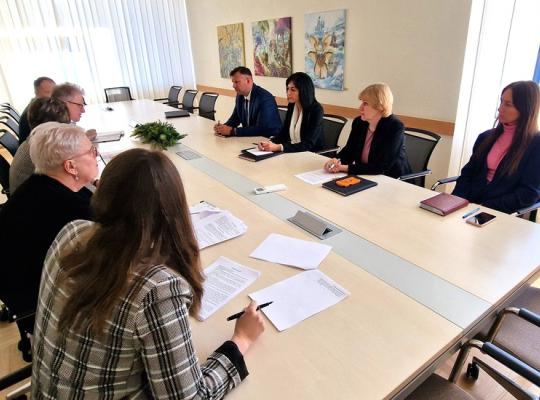 Toliau judama link paminklo Vytautui Tomkui: prasideda konkretūs darbai