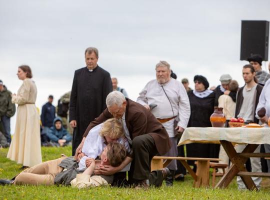 Minaičiuose nuaidėjo pirmasis istorinės atminties ir meno festivalis „Sutemų karžygiai“