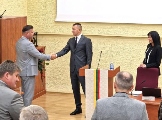 Rajono taryboje Jolantą Margaitienę pakeitė Deividas Dargužas