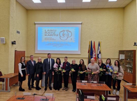 Pagerbti Lietuvos moksleivių dainų šventės „Laiku. Ratu. Kartu“ kolektyvų vadovai ir kolektyvai