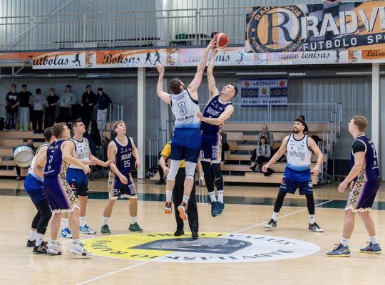 Radviliškio krepšinio komanda iškovojo pergalę ir pateko į pusfinalį