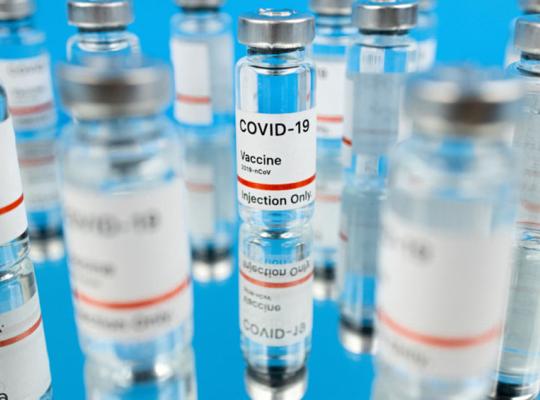 Lietuvą pasiekė dar viena adaptuotų vakcinų nuo COVID-19 ligos siunta