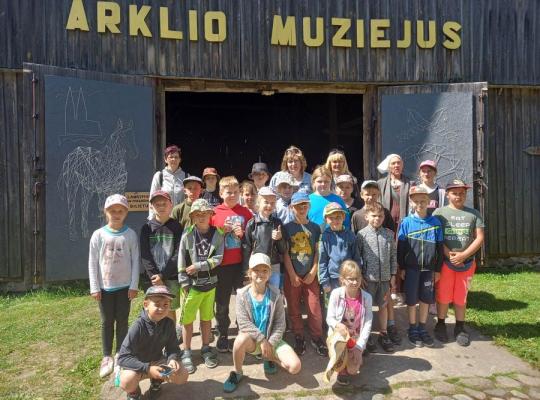 Pociūnėlių pradinukai – edukacinės programos „Vaikai dunda, žemė bunda“ dalyviai