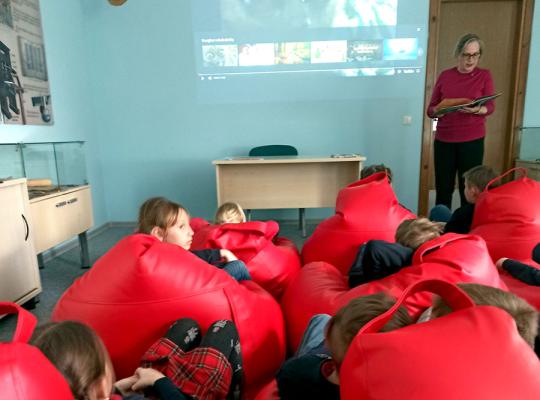 Skaitymo skatinimo edukacija „Kartu paskaitykime knygelę“