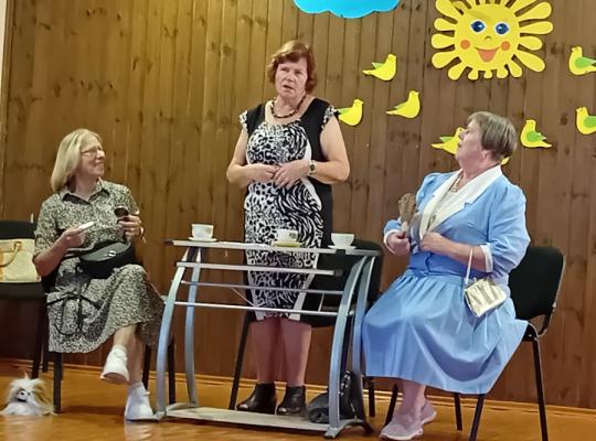 Radviliškio TAU Teatro studijos spektakliai Grinkiškyje džiugino teatro mėgėjus