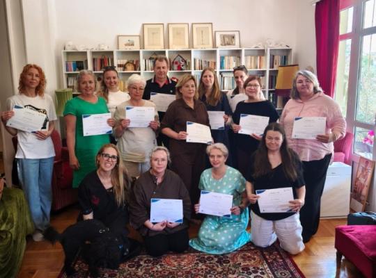 Sąmoningumo pamokos Atėnuose: dėmesys – andragogų emocinei pusiausvyrai, motyvacijai ir kokybiškam santykiui su besimokančiaisiais