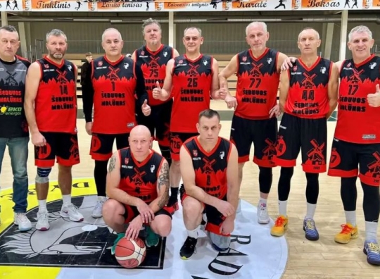 „SK Šeduvos malūnas“ vyrų komanda (amžiaus grupė 50+), žaidžianti antrąjį sezoną LKLL.