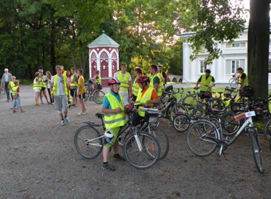 Valstybės diena paminėta prie Baisogalos dvaro