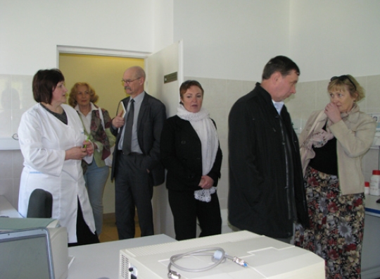 Seimo nariams parodytos Gyvulininkystės instituto laboratorijos ir papasakota apie jose vykdomus mokslinius tyrimus